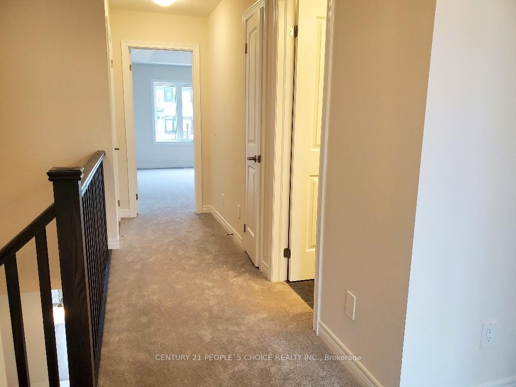 Photo 37 of 85 Gloria Street, Kitchener — HOMEH