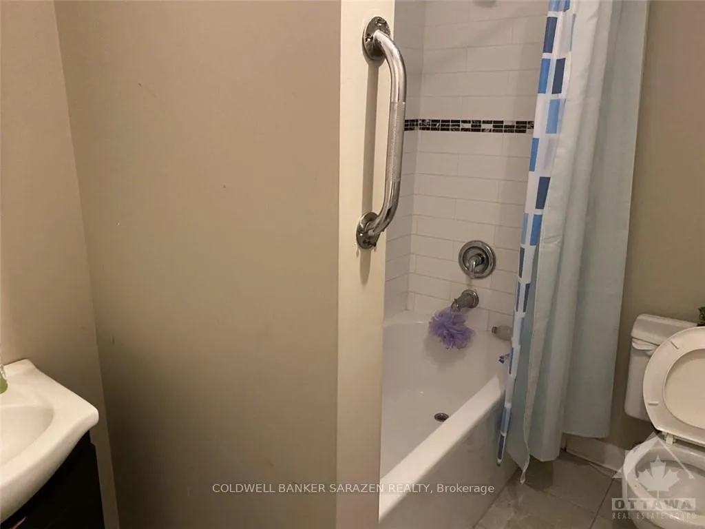 Photo 11 of 1256 Kitchener Avenue, Ottawa, Ellwood — HOMEH