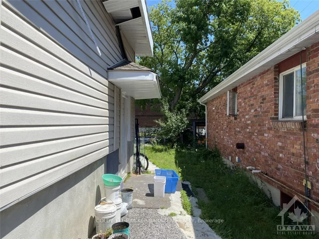 Photo 18 of 1256 Kitchener Avenue, Ottawa, Ellwood — HOMEH