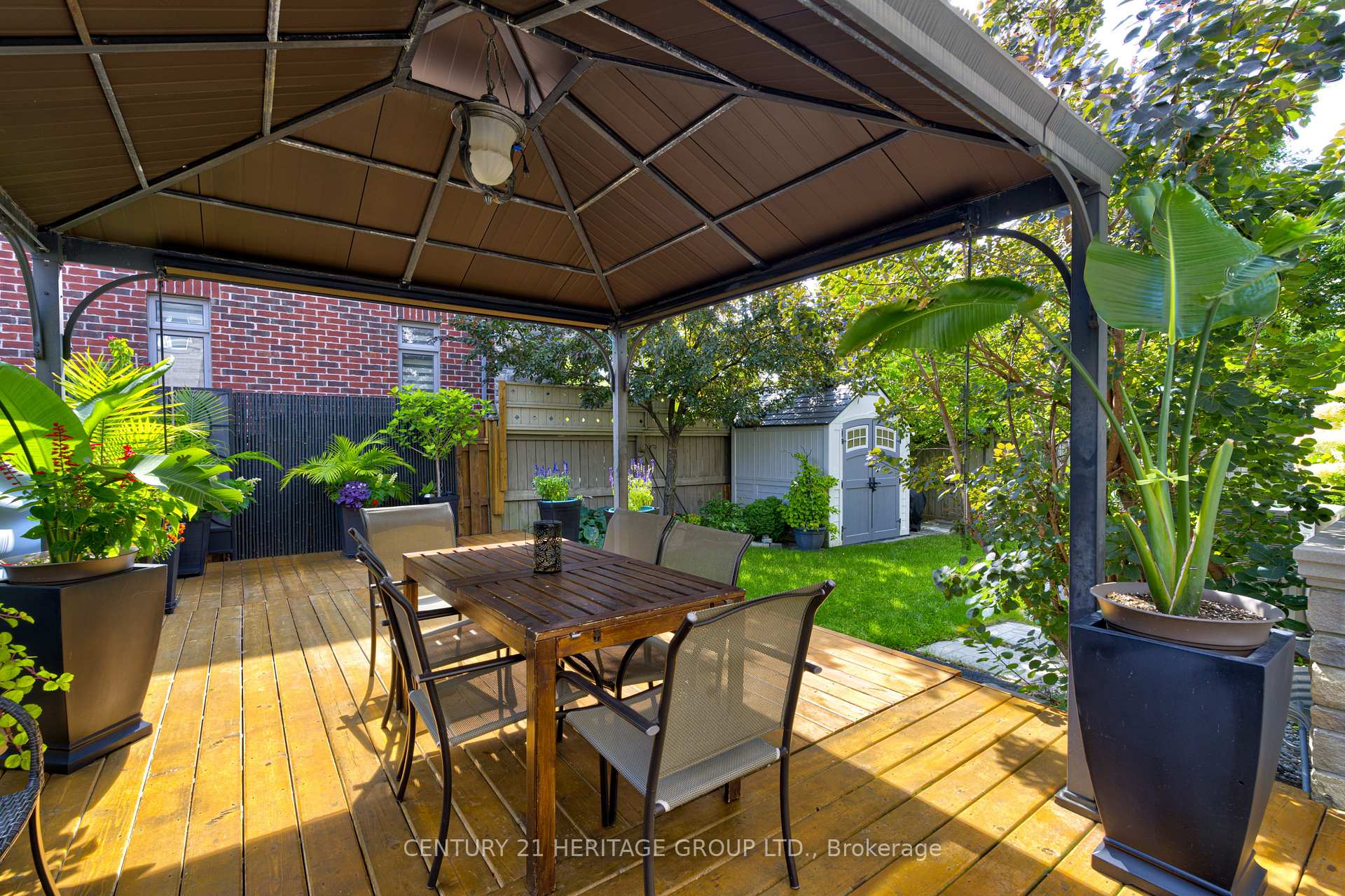 Photo 29 of 57 Robert Berry Crescent, King, King City — HOMEH
