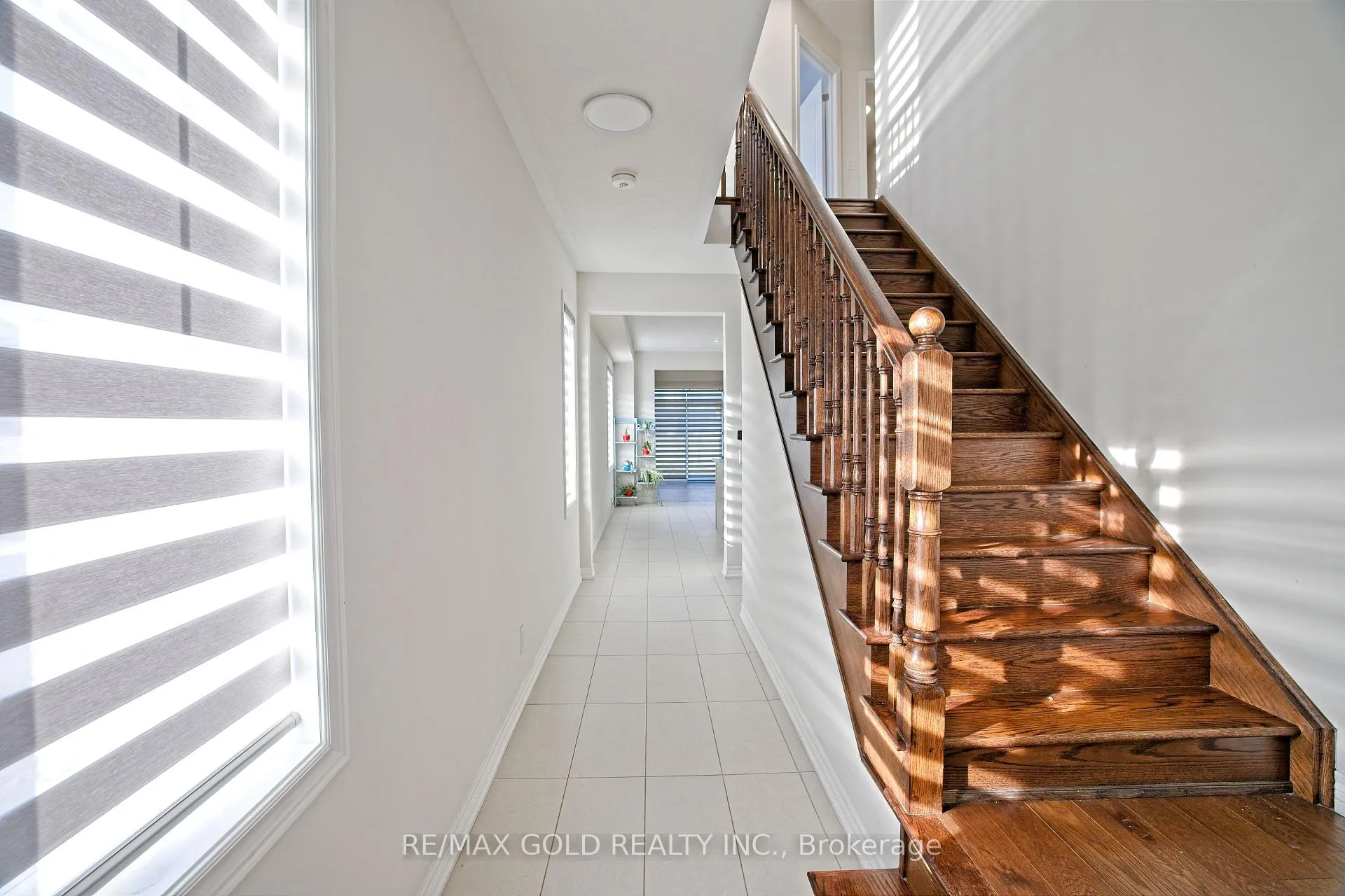 Photo 5 of 71 Gloria Street, Kitchener — HOMEH