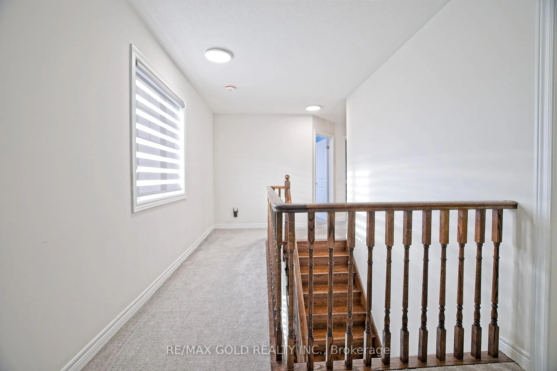 Photo 19 of 71 Gloria Street, Kitchener — HOMEH
