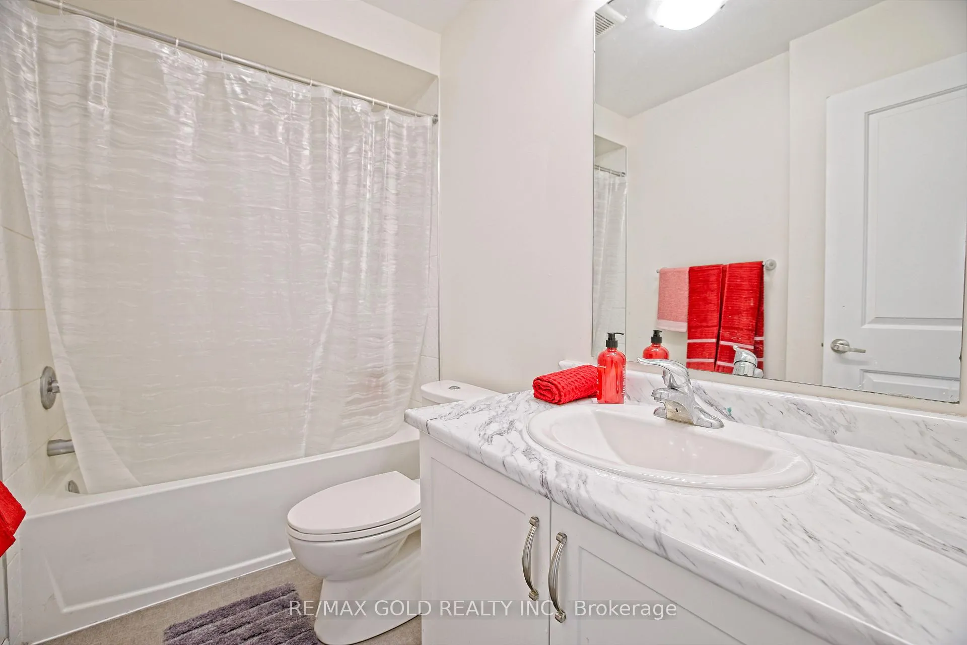 Photo 21 of 71 Gloria Street, Kitchener — HOMEH