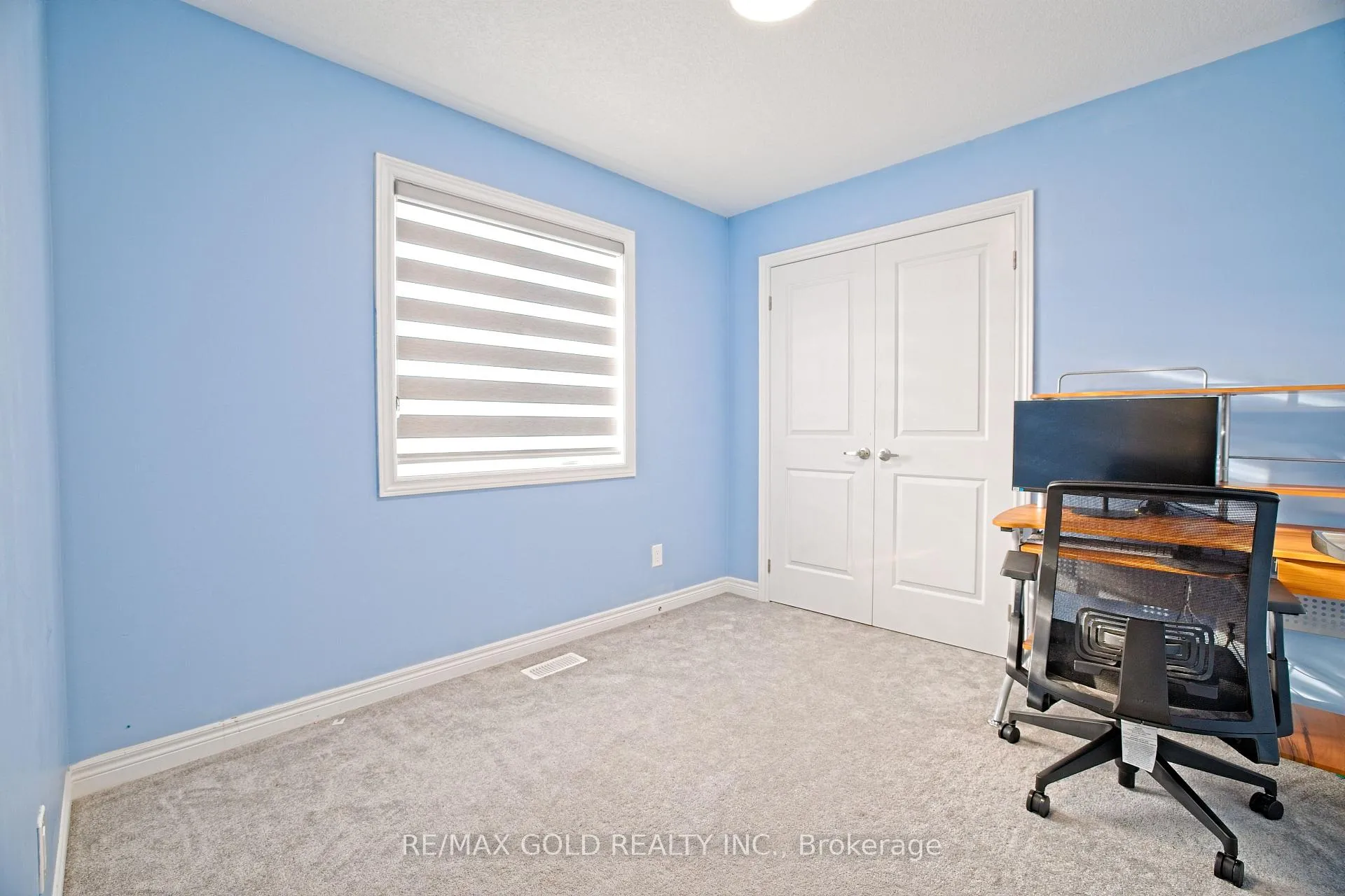 Photo 23 of 71 Gloria Street, Kitchener — HOMEH