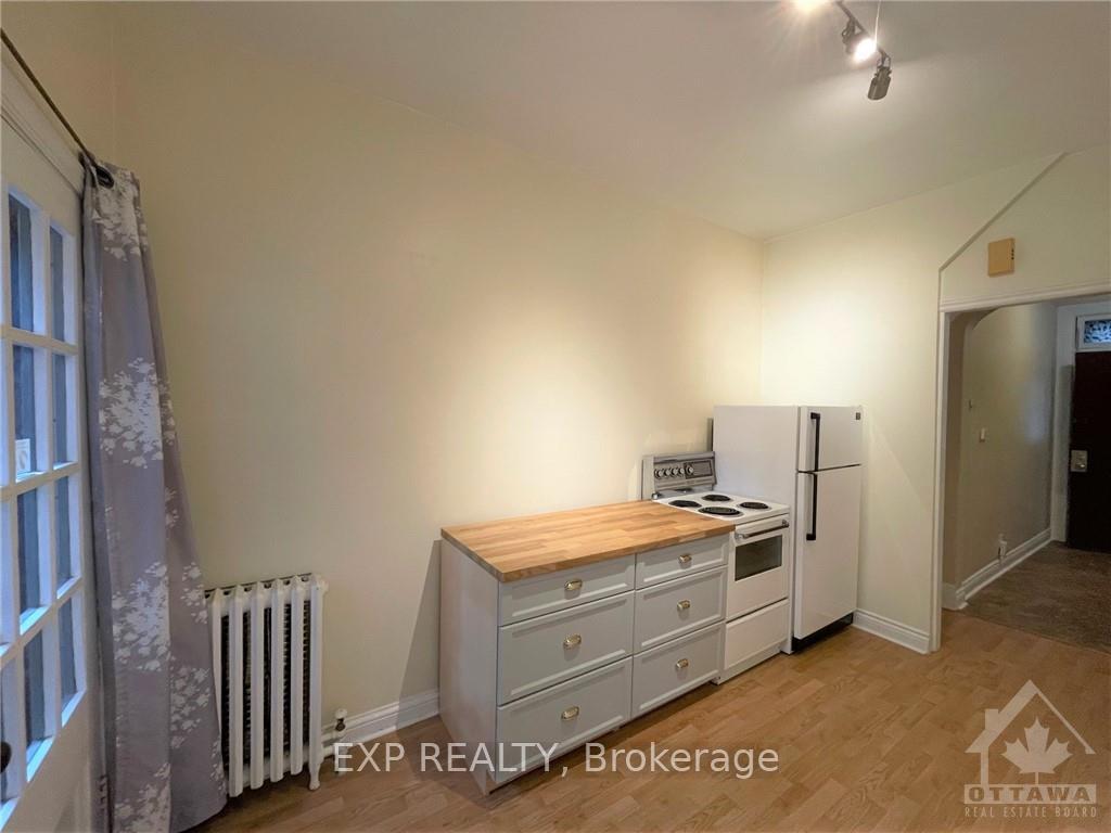 Photo 8 of Unit A, 166 Stewart Street, Ottawa, Sandy Hill — HOMEH