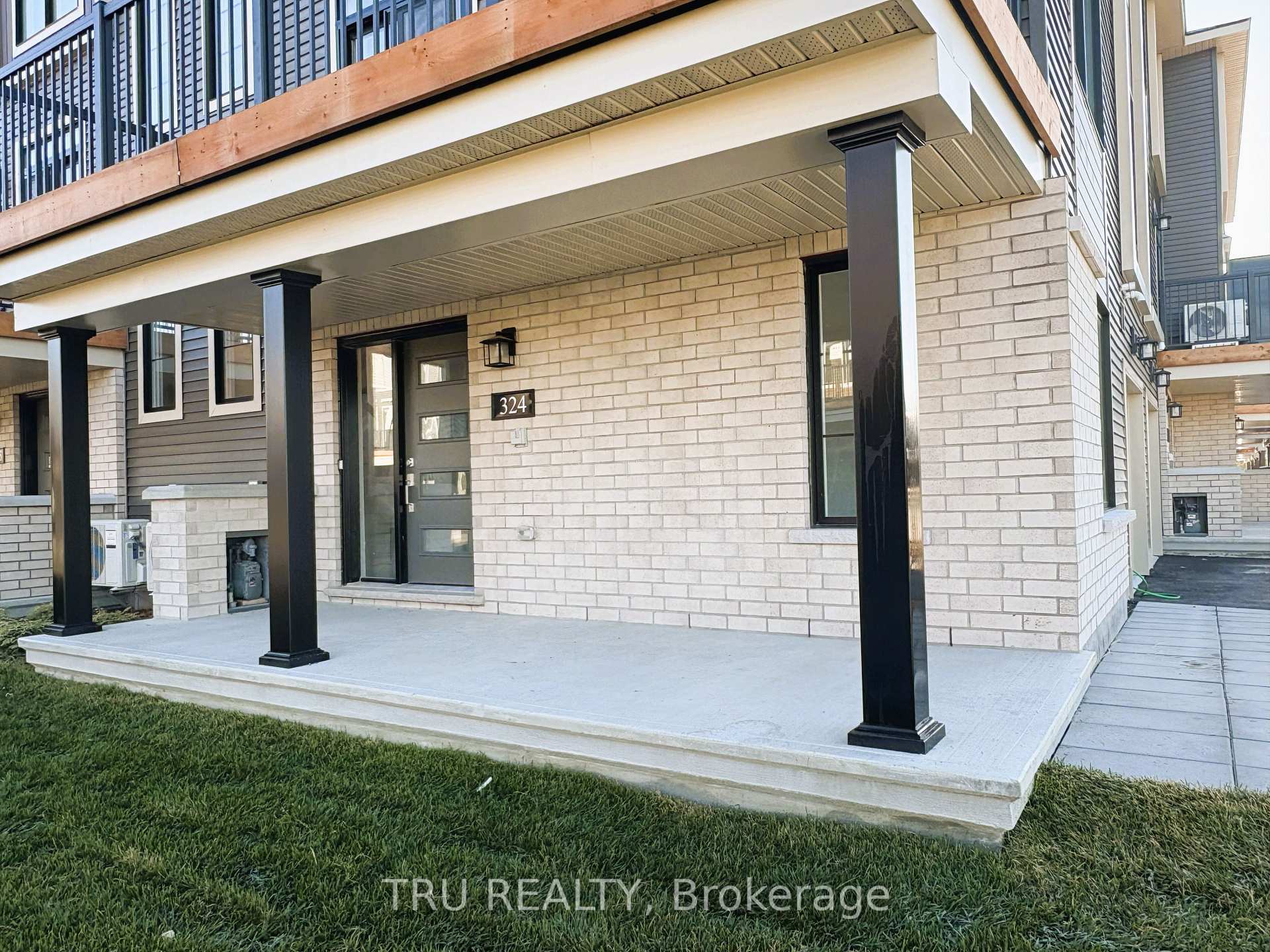 Photo 3 of 324 Clearpath Private, Ottawa, Kanata - Kanata Lakes/Heritage Hills — HOMEH