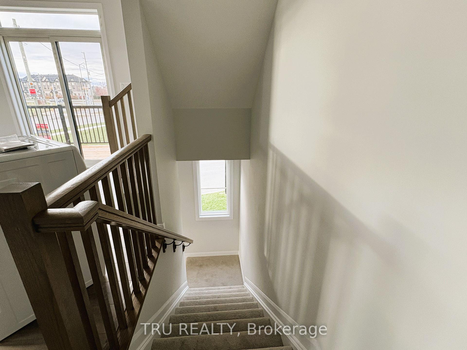 Photo 10 of 324 Clearpath Private, Ottawa, Kanata - Kanata Lakes/Heritage Hills — HOMEH