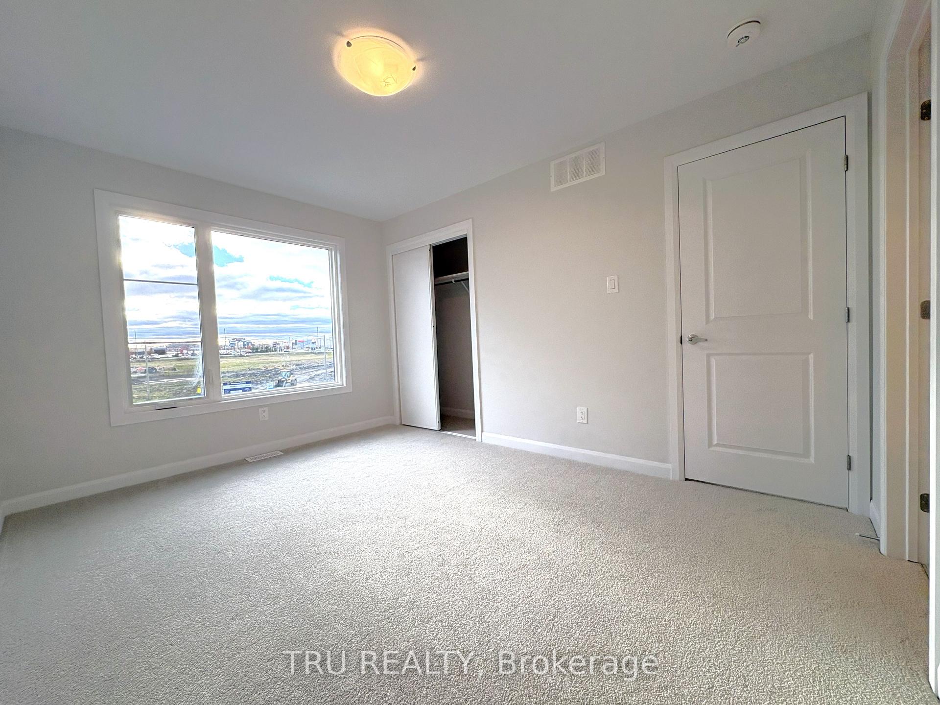 Photo 21 of 324 Clearpath Private, Ottawa, Kanata - Kanata Lakes/Heritage Hills — HOMEH