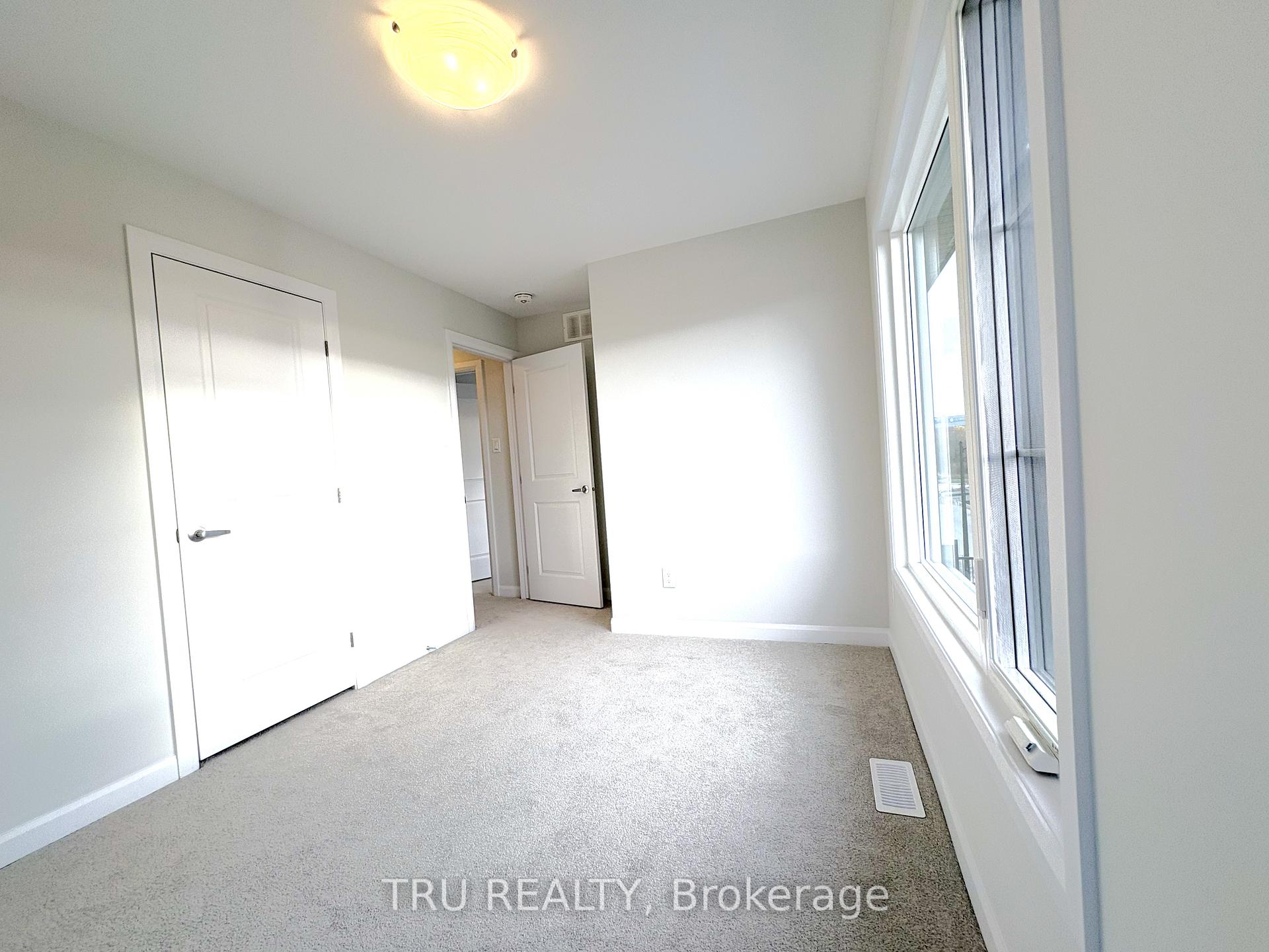 Photo 29 of 324 Clearpath Private, Ottawa, Kanata - Kanata Lakes/Heritage Hills — HOMEH