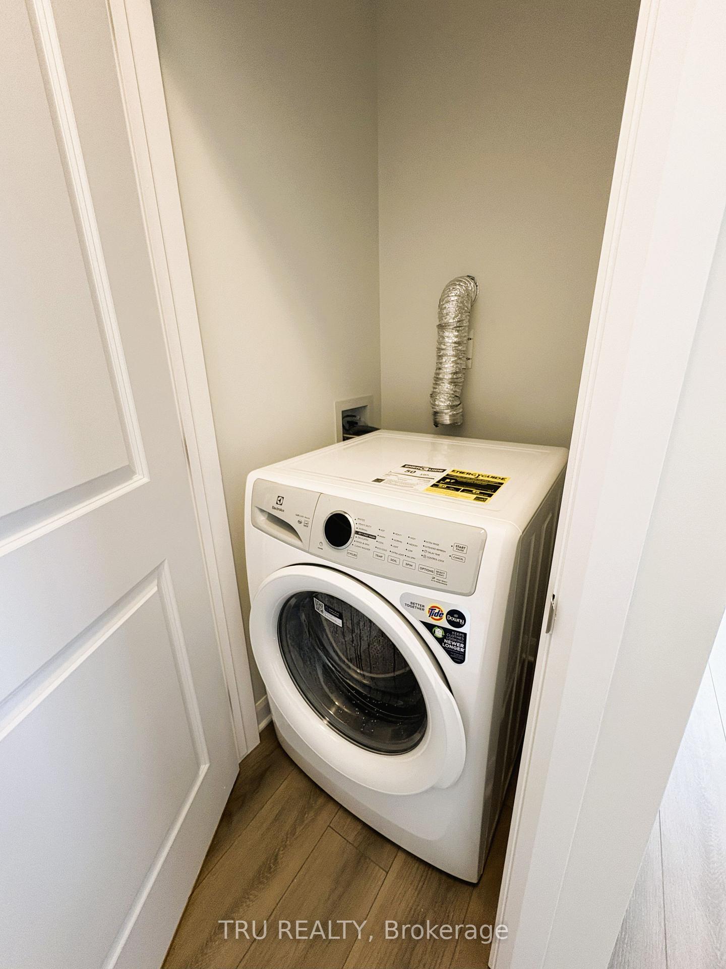 Photo 33 of 324 Clearpath Private, Ottawa, Kanata - Kanata Lakes/Heritage Hills — HOMEH