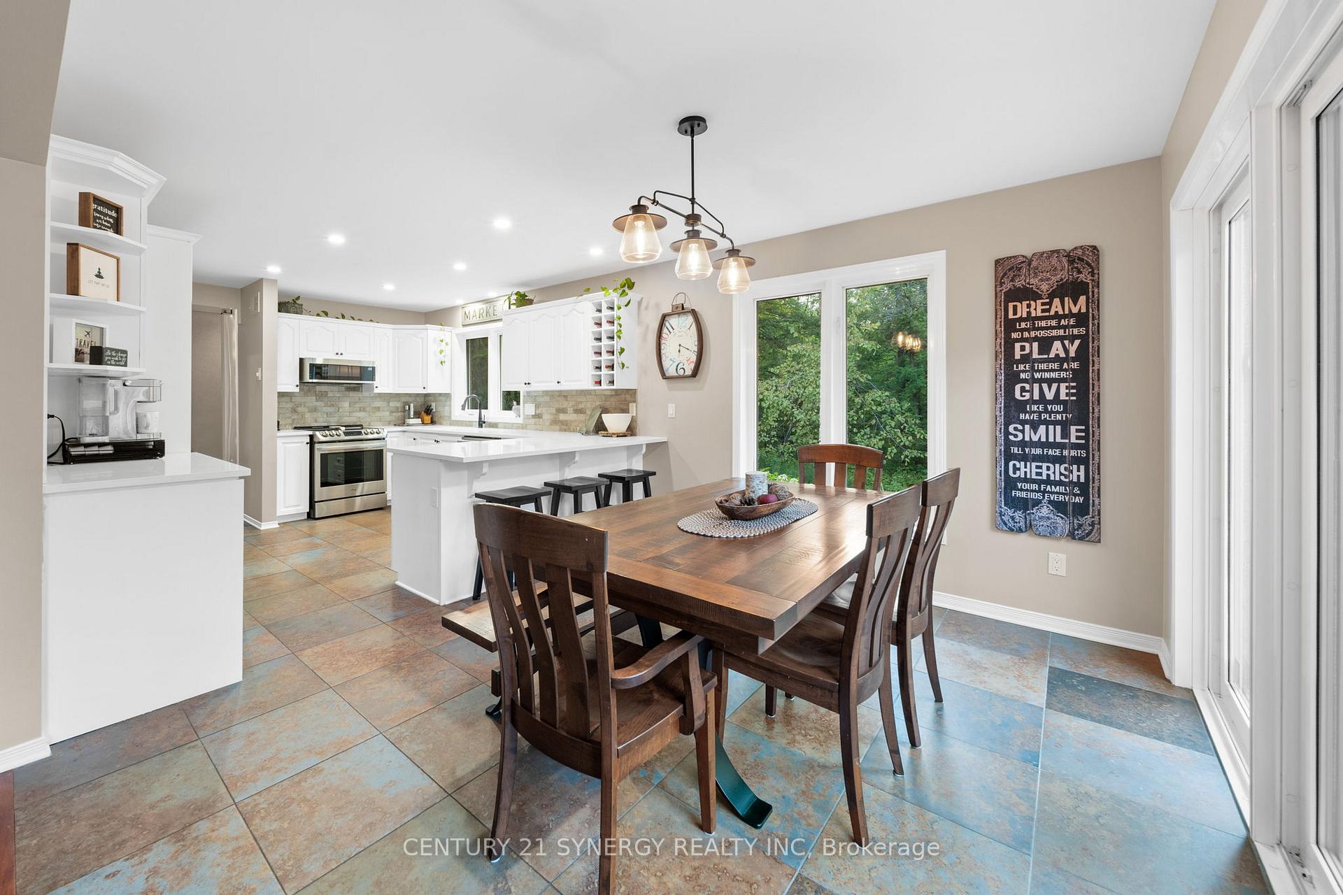 Photo 10 of 5487 Cedar Drive, Ottawa, Manotick East to Manotick Station — HOMEH