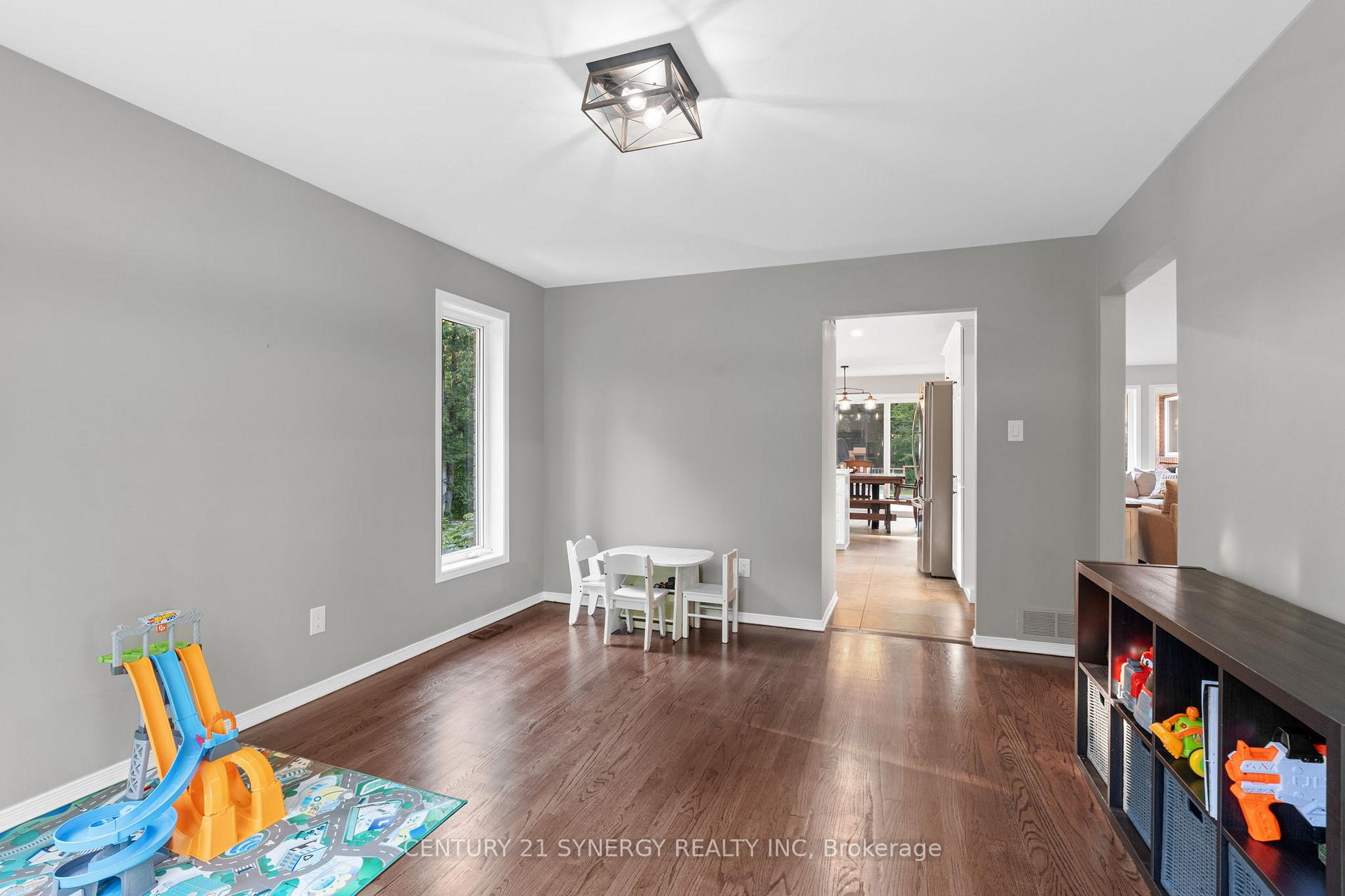 Photo 12 of 5487 Cedar Drive, Ottawa, Manotick East to Manotick Station — HOMEH
