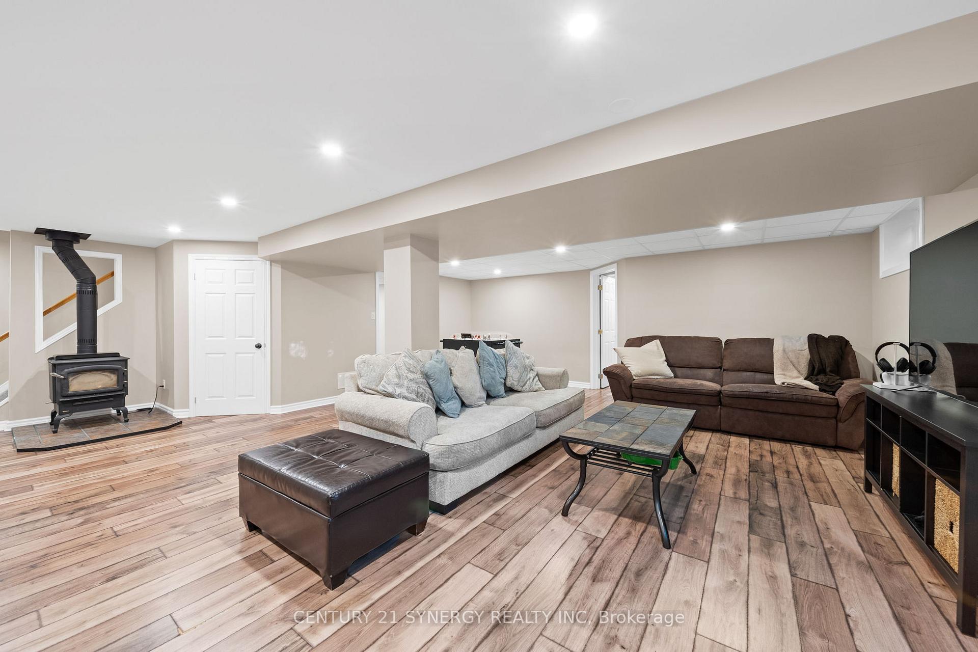 Photo 21 of 5487 Cedar Drive, Ottawa, Manotick East to Manotick Station — HOMEH