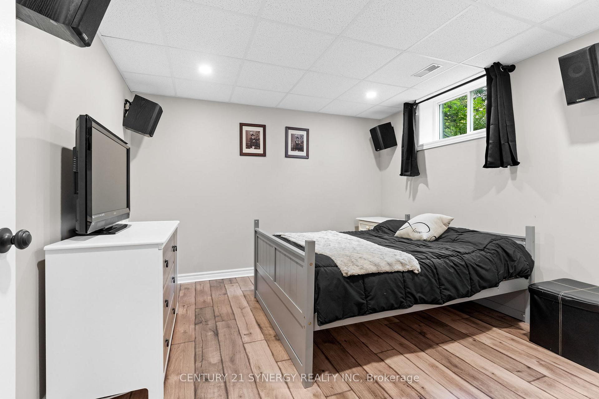 Photo 24 of 5487 Cedar Drive, Ottawa, Manotick East to Manotick Station — HOMEH