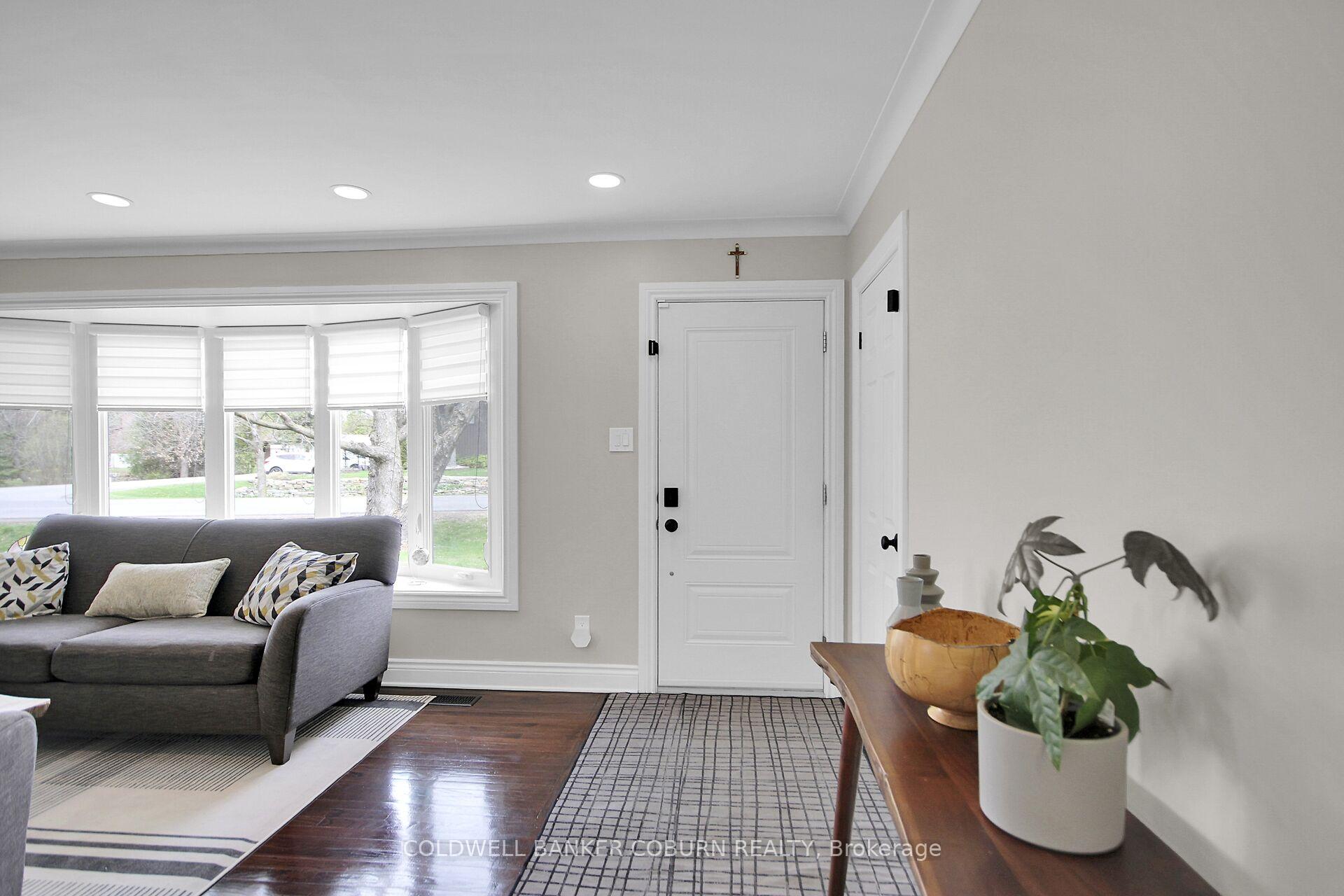 Photo 5 of 5274 Driscoll Drive, Ottawa, Manotick Long Island & Nicholls Island — HOMEH