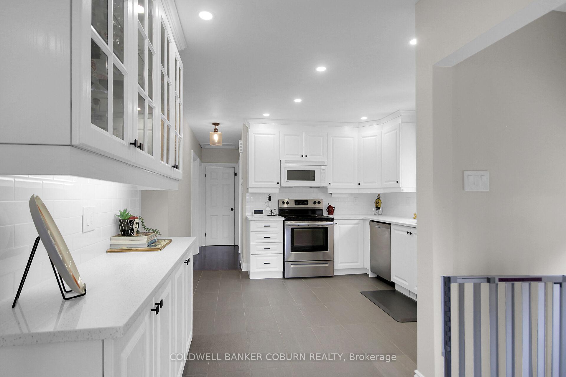 Photo 15 of 5274 Driscoll Drive, Ottawa, Manotick Long Island & Nicholls Island — HOMEH