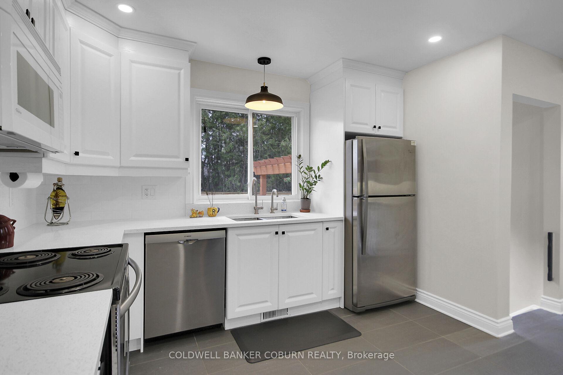 Photo 19 of 5274 Driscoll Drive, Ottawa, Manotick Long Island & Nicholls Island — HOMEH