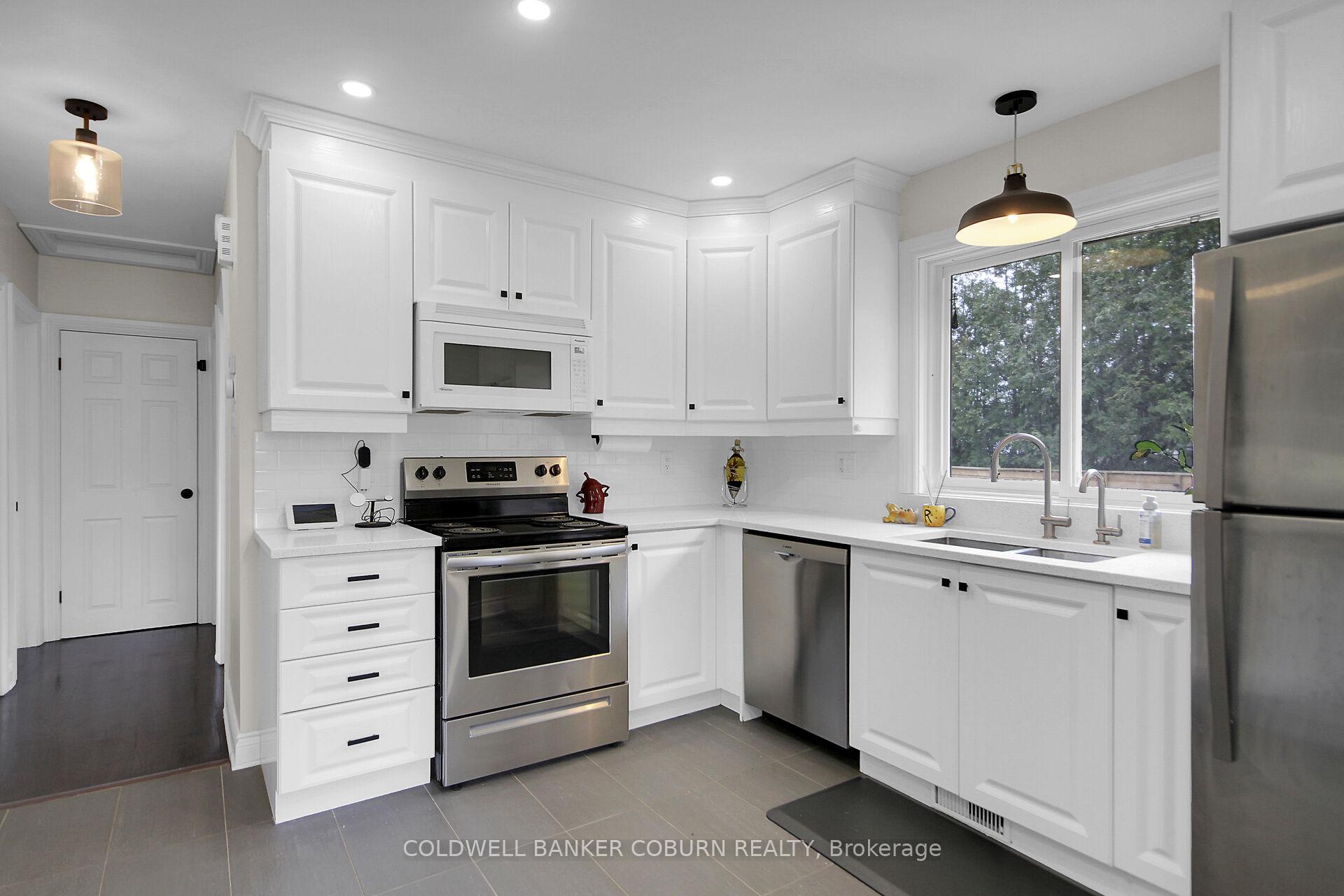 Photo 22 of 5274 Driscoll Drive, Ottawa, Manotick Long Island & Nicholls Island — HOMEH