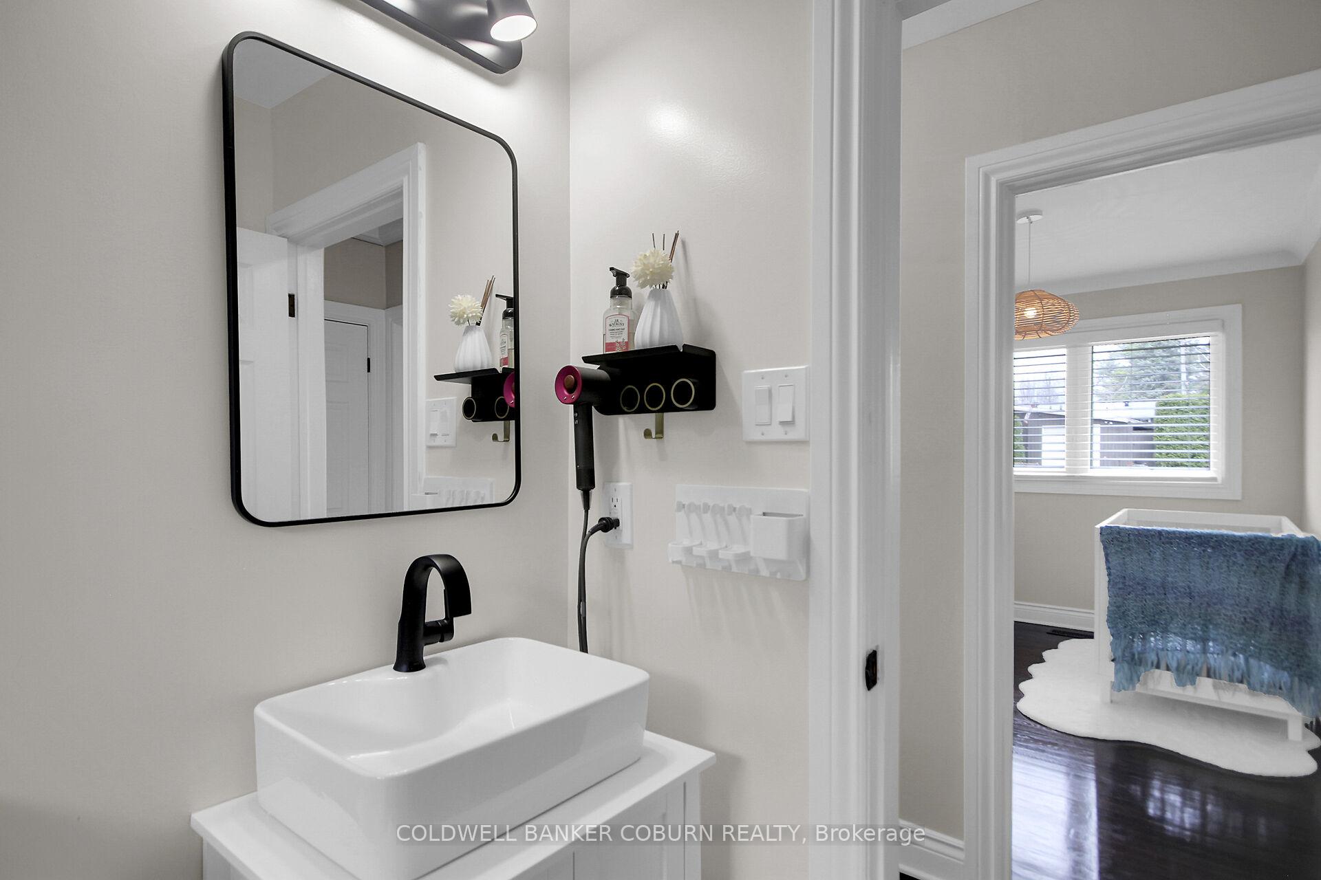 Photo 30 of 5274 Driscoll Drive, Ottawa, Manotick Long Island & Nicholls Island — HOMEH