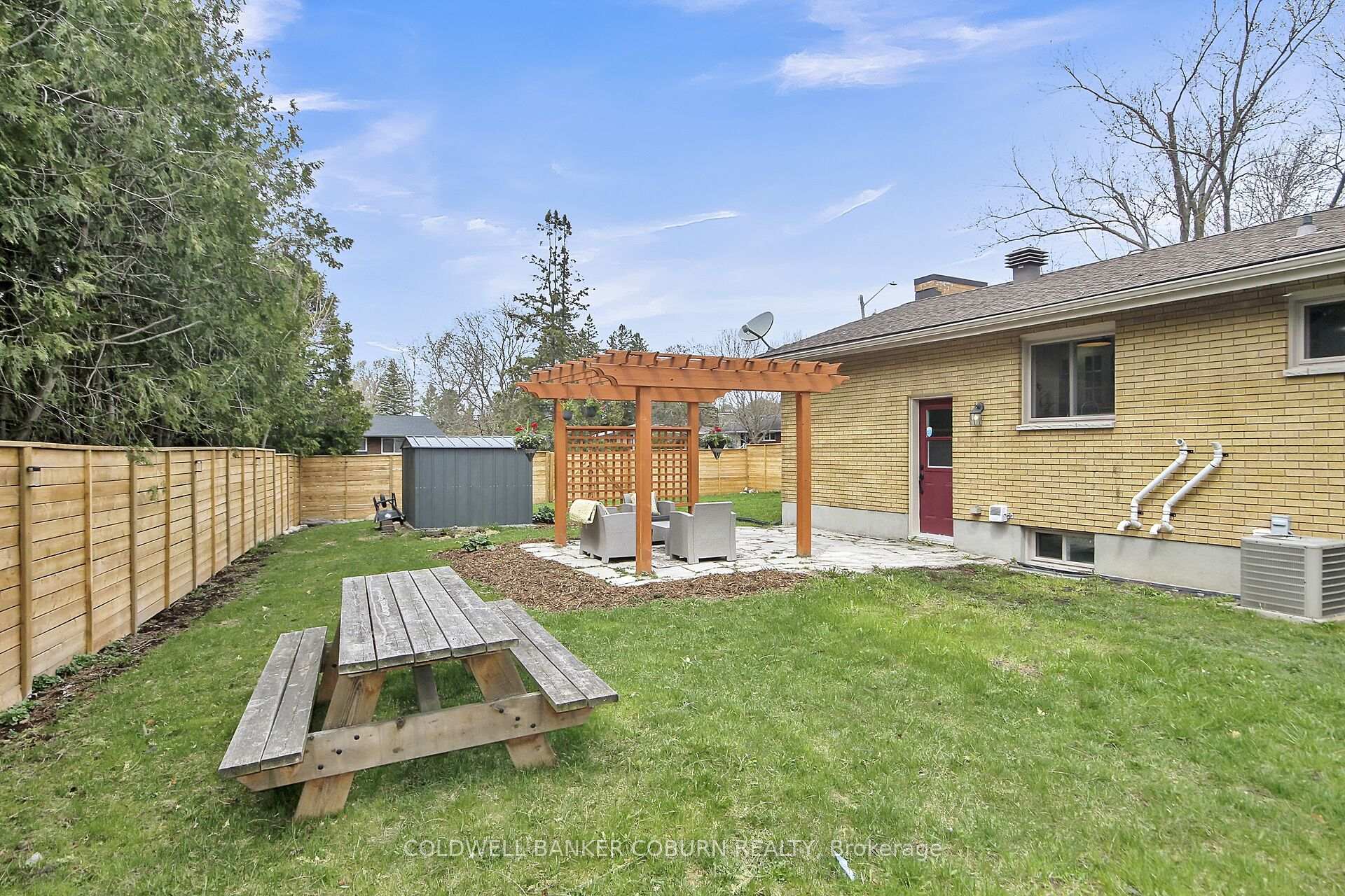 Photo 43 of 5274 Driscoll Drive, Ottawa, Manotick Long Island & Nicholls Island — HOMEH