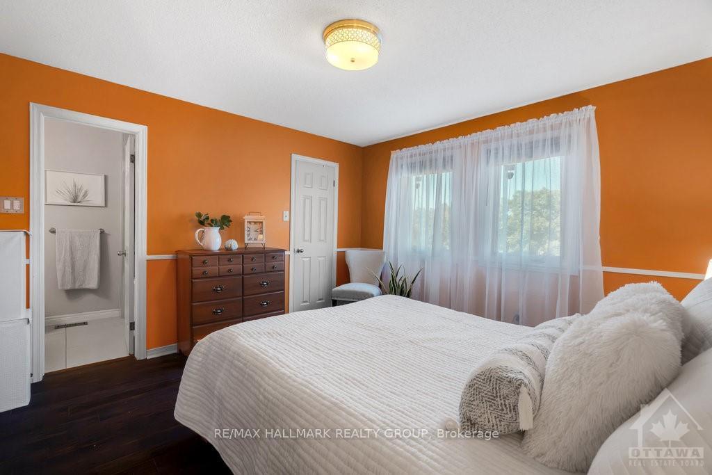 Photo 10 of 42 Havenhurst Crescent, Ottawa, Hunt Club Park/Greenboro — HOMEH
