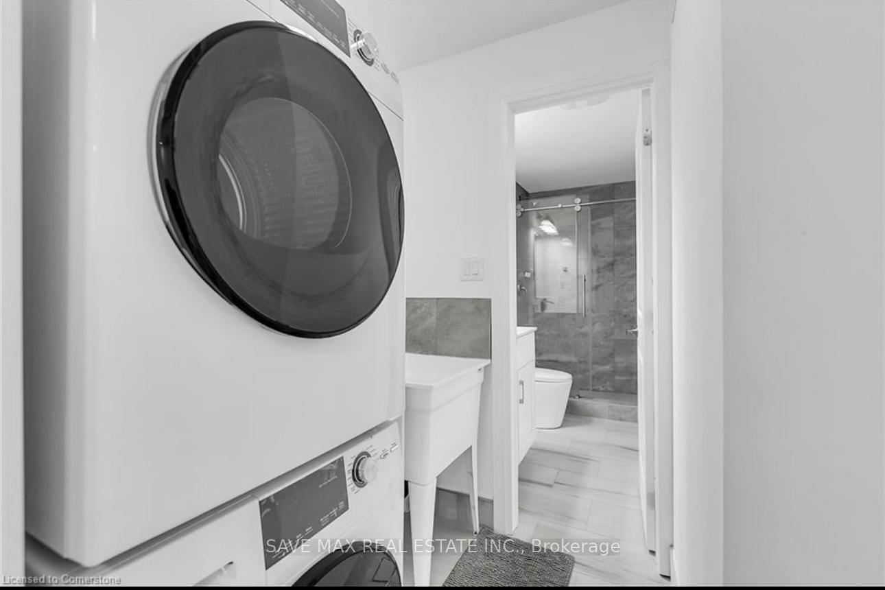 Photo 5 of 528 Nathalie Crescent, Kitchener — HOMEH