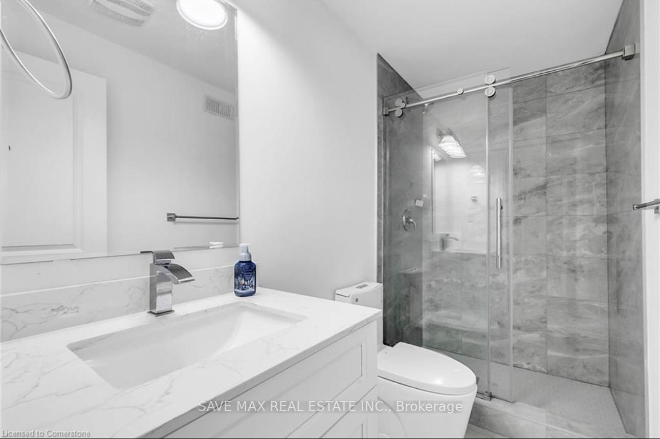 Photo 6 of 528 Nathalie Crescent, Kitchener — HOMEH