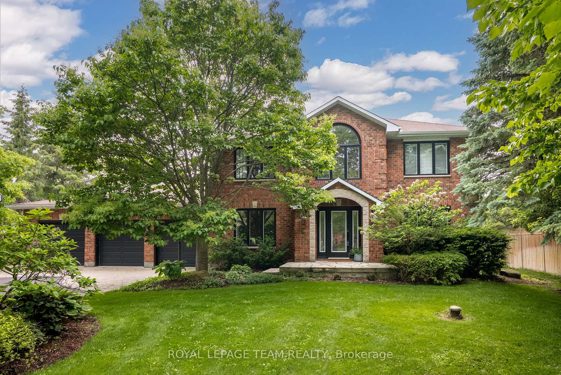 Photo 1 of 1317 Revell Drive, Ottawa, Manotick Village & Manotick Estates — HOMEH