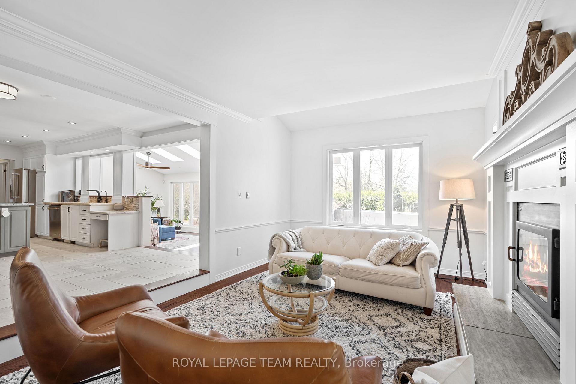 Photo 7 of 1317 Revell Drive, Ottawa, Manotick Village & Manotick Estates — HOMEH