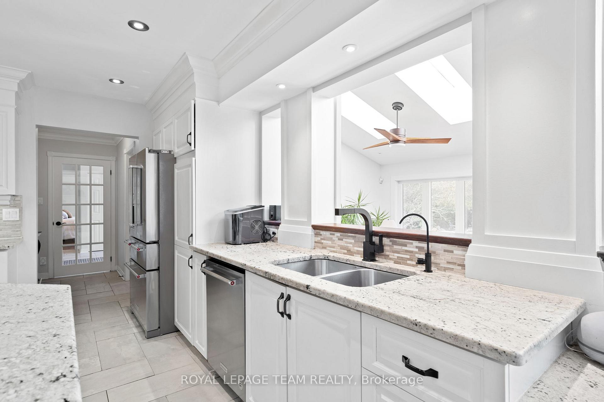 Photo 14 of 1317 Revell Drive, Ottawa, Manotick Village & Manotick Estates — HOMEH