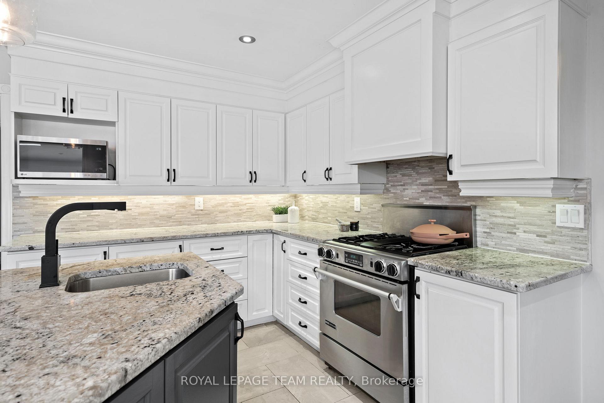 Photo 15 of 1317 Revell Drive, Ottawa, Manotick Village & Manotick Estates — HOMEH