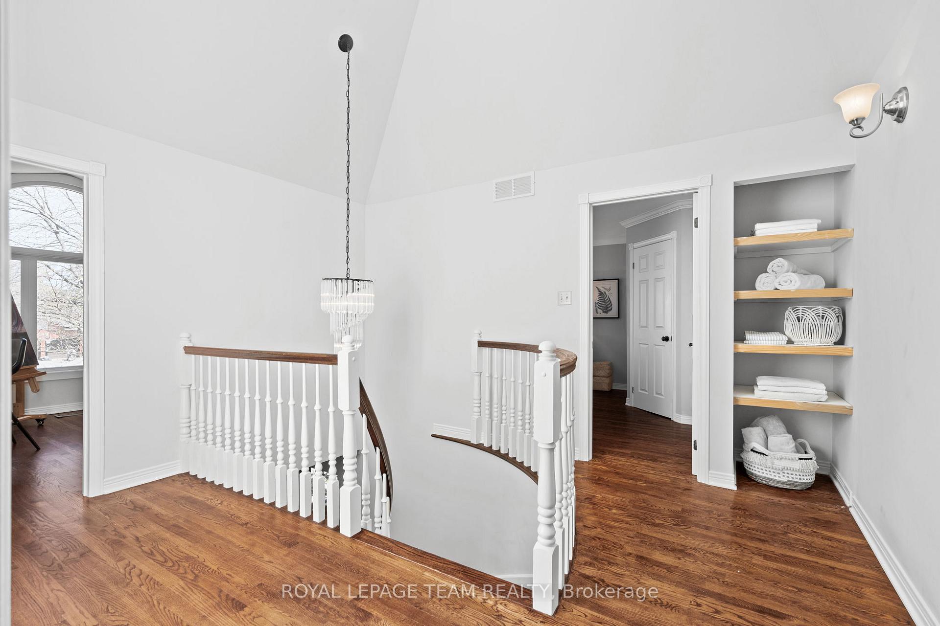 Photo 25 of 1317 Revell Drive, Ottawa, Manotick Village & Manotick Estates — HOMEH