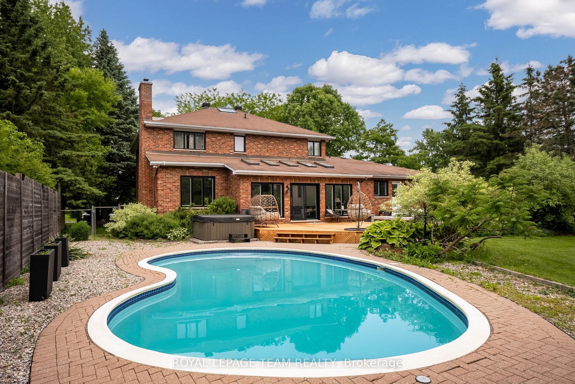 Photo 42 of 1317 Revell Drive, Ottawa, Manotick Village & Manotick Estates — HOMEH