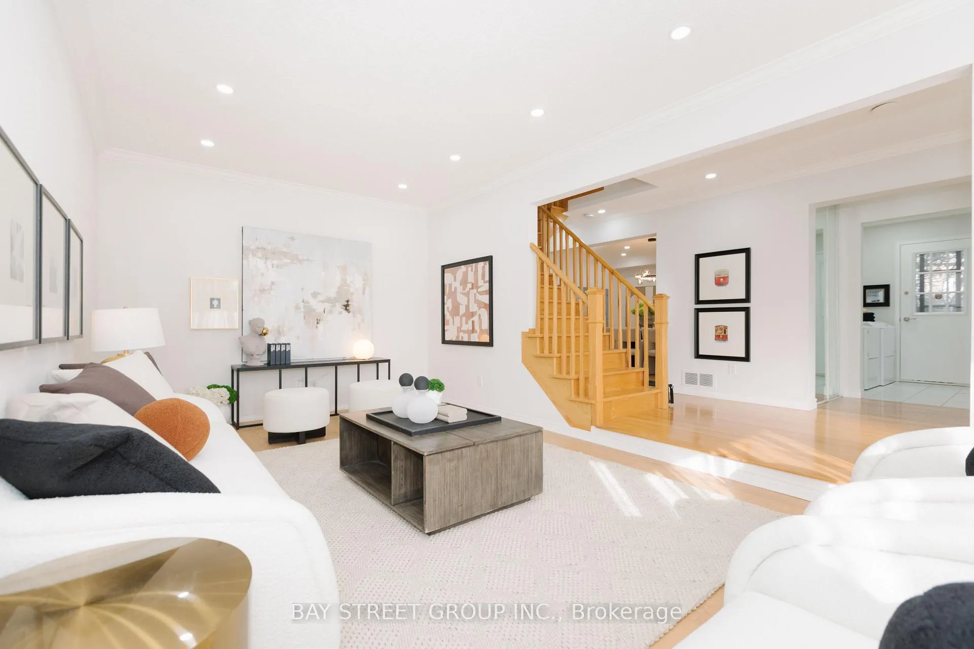 Photo 9 of 75 Breckonwood Crescent, Markham, Aileen-Willowbrook — HOMEH