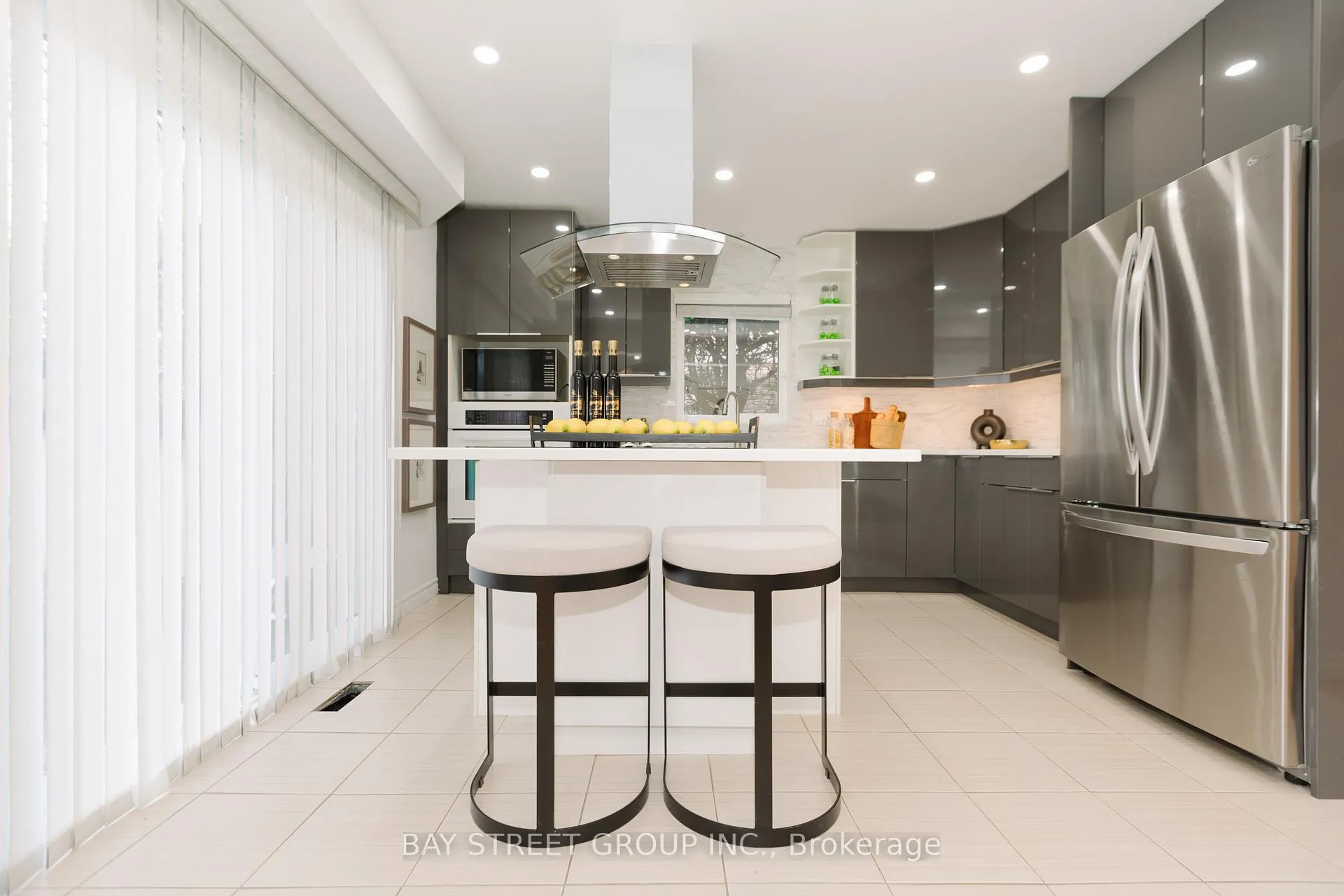 Photo 19 of 75 Breckonwood Crescent, Markham, Aileen-Willowbrook — HOMEH