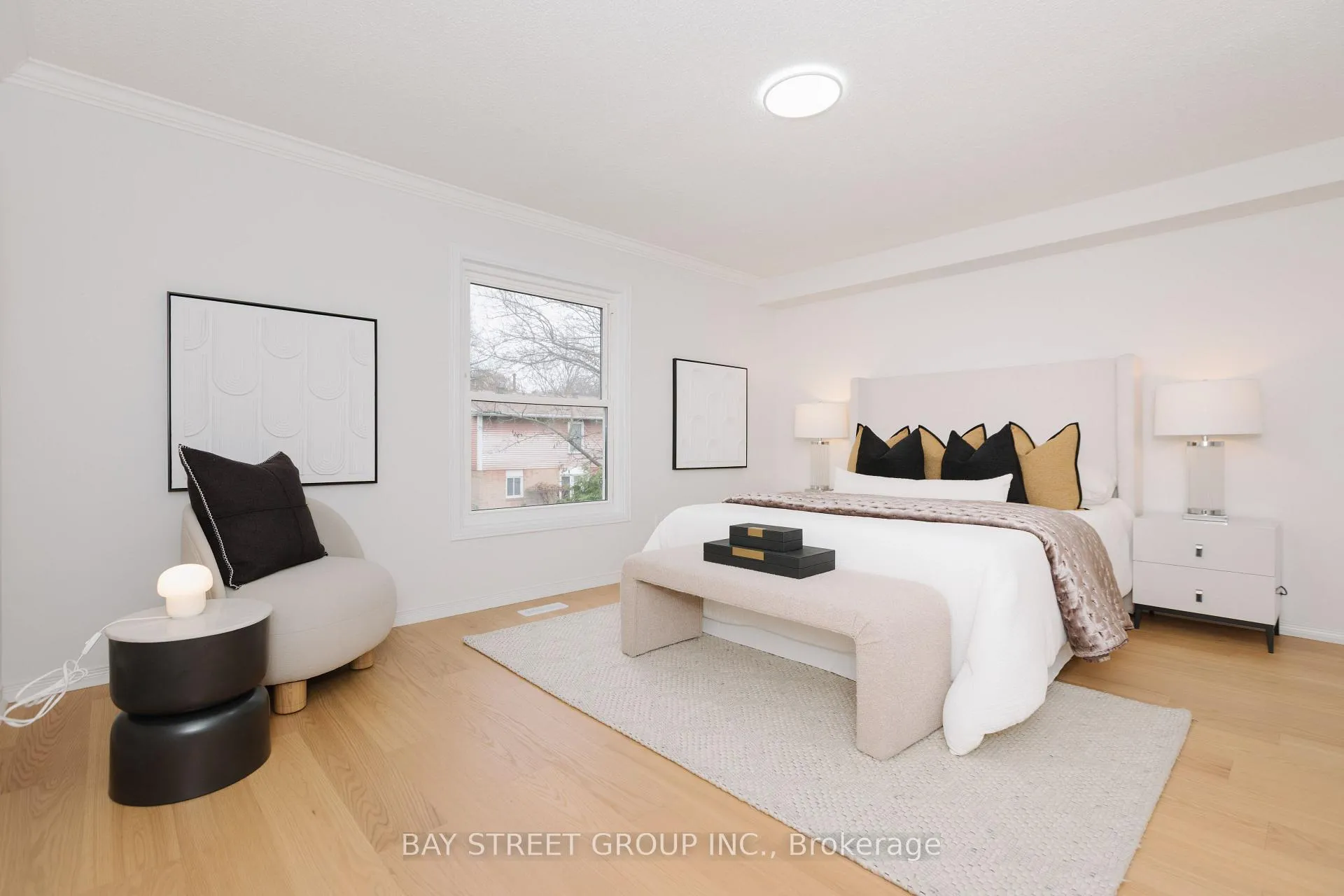 Photo 24 of 75 Breckonwood Crescent, Markham, Aileen-Willowbrook — HOMEH