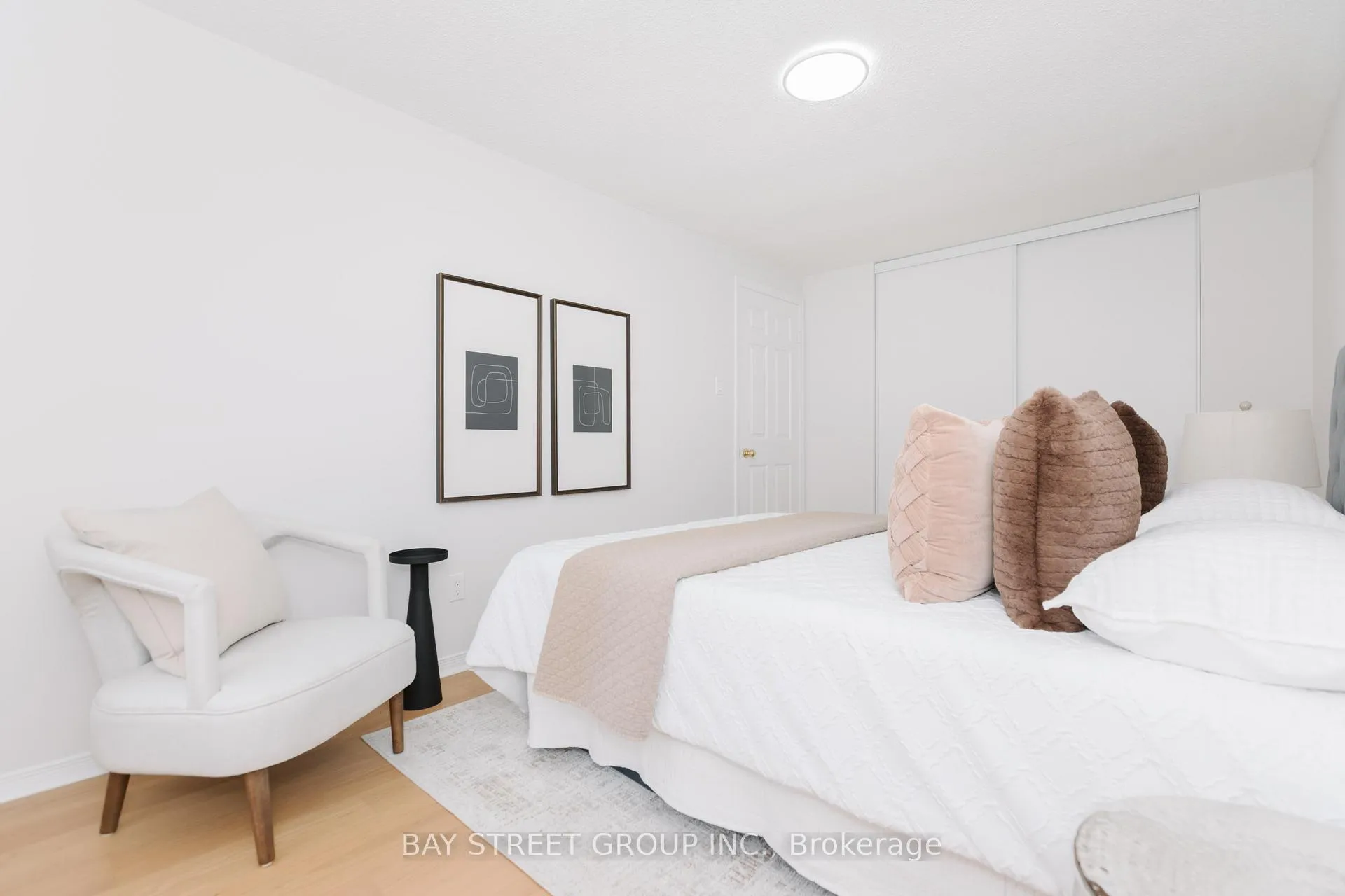 Photo 28 of 75 Breckonwood Crescent, Markham, Aileen-Willowbrook — HOMEH