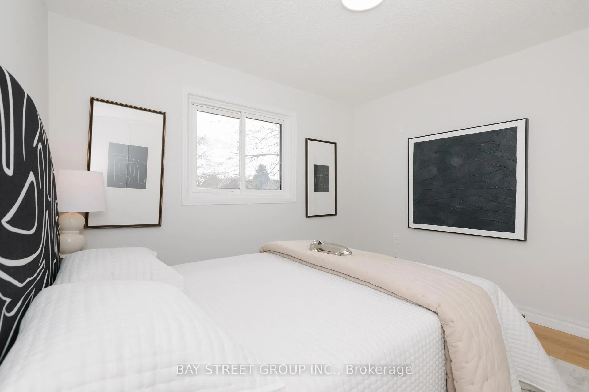 Photo 32 of 75 Breckonwood Crescent, Markham, Aileen-Willowbrook — HOMEH