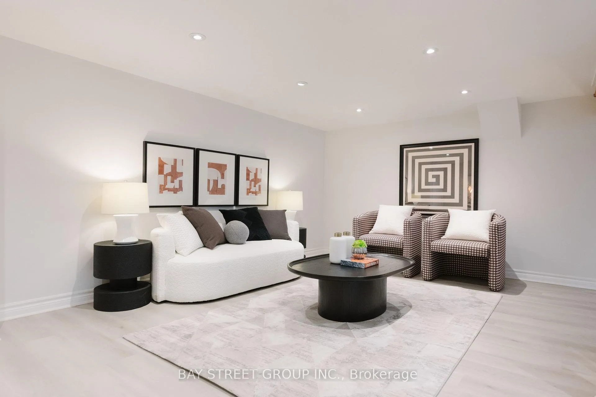 Photo 37 of 75 Breckonwood Crescent, Markham, Aileen-Willowbrook — HOMEH