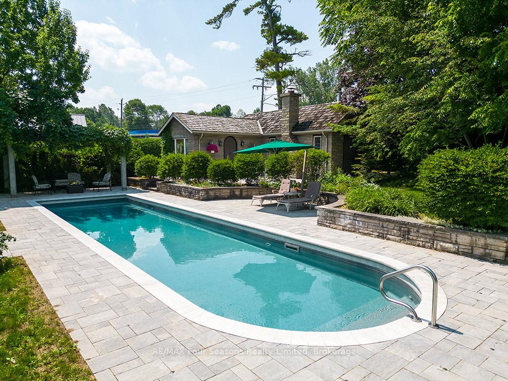 Photo 24 of 395 Grandview Drive, Meaford — HOMEH
