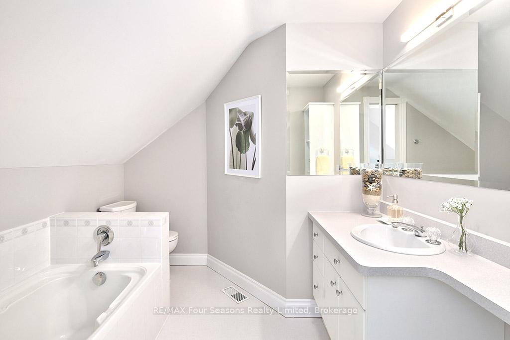 Photo 38 of 395 Grandview Drive, Meaford — HOMEH