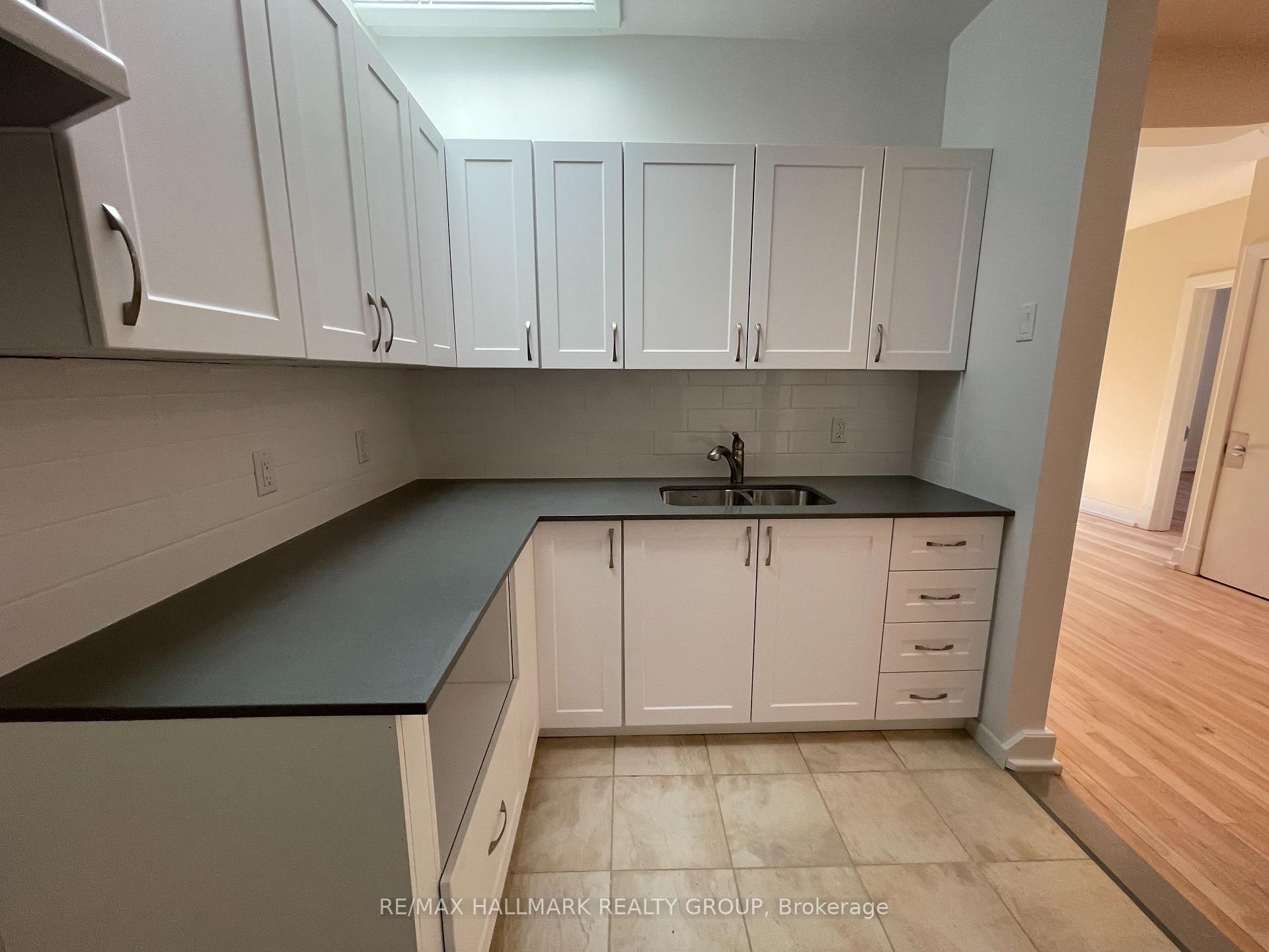 Photo 6 of Unit 1, 135 Murray Street, Ottawa, Lower Town/Byward Market — HOMEH