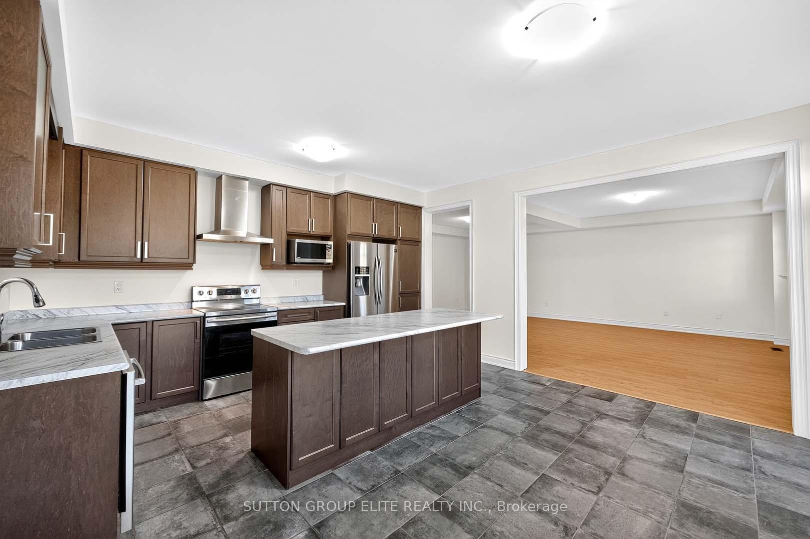 Photo 13 of 351 Humphrey Street, Hamilton, Waterdown — HOMEH