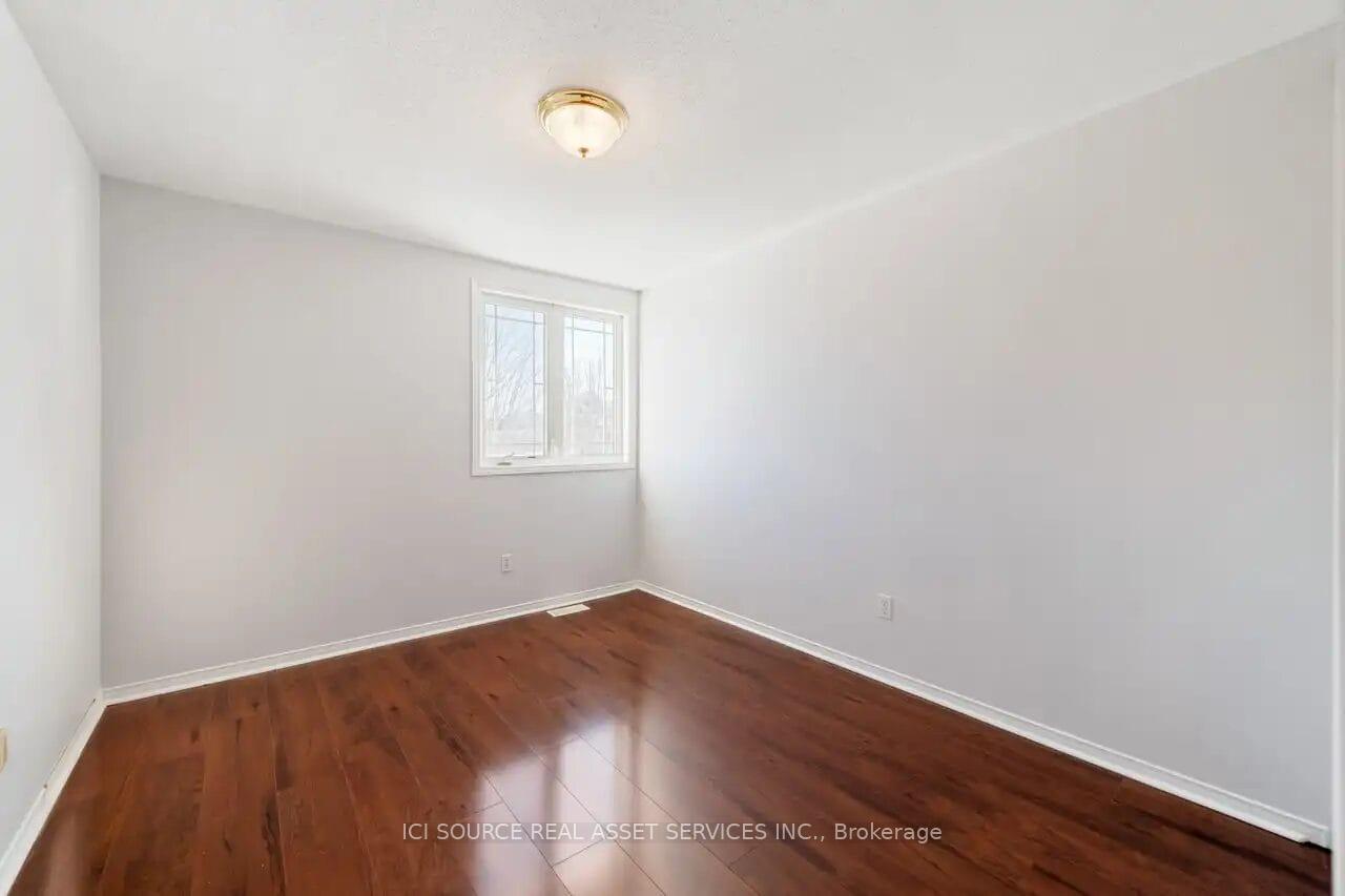 Photo 13 of 239 Meadowbreeze Drive, Ottawa, Kanata - Emerald Meadows/Trailwest — HOMEH
