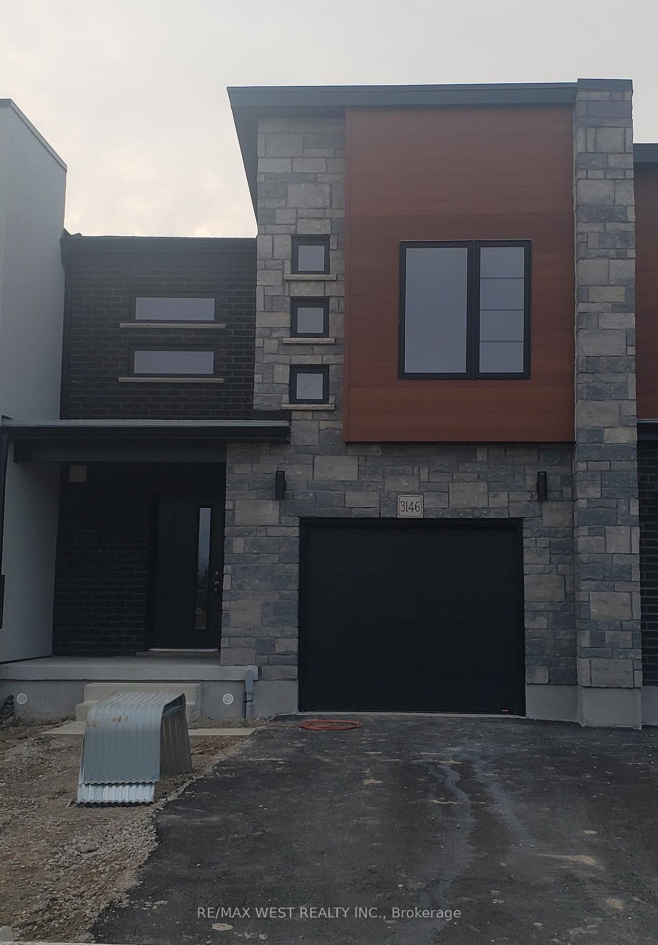 Front of 3146 Turner Crescent