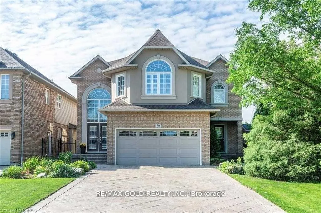 Photo 1 of 79 Surrey Drive, Hamilton, Ancaster — HOMEH