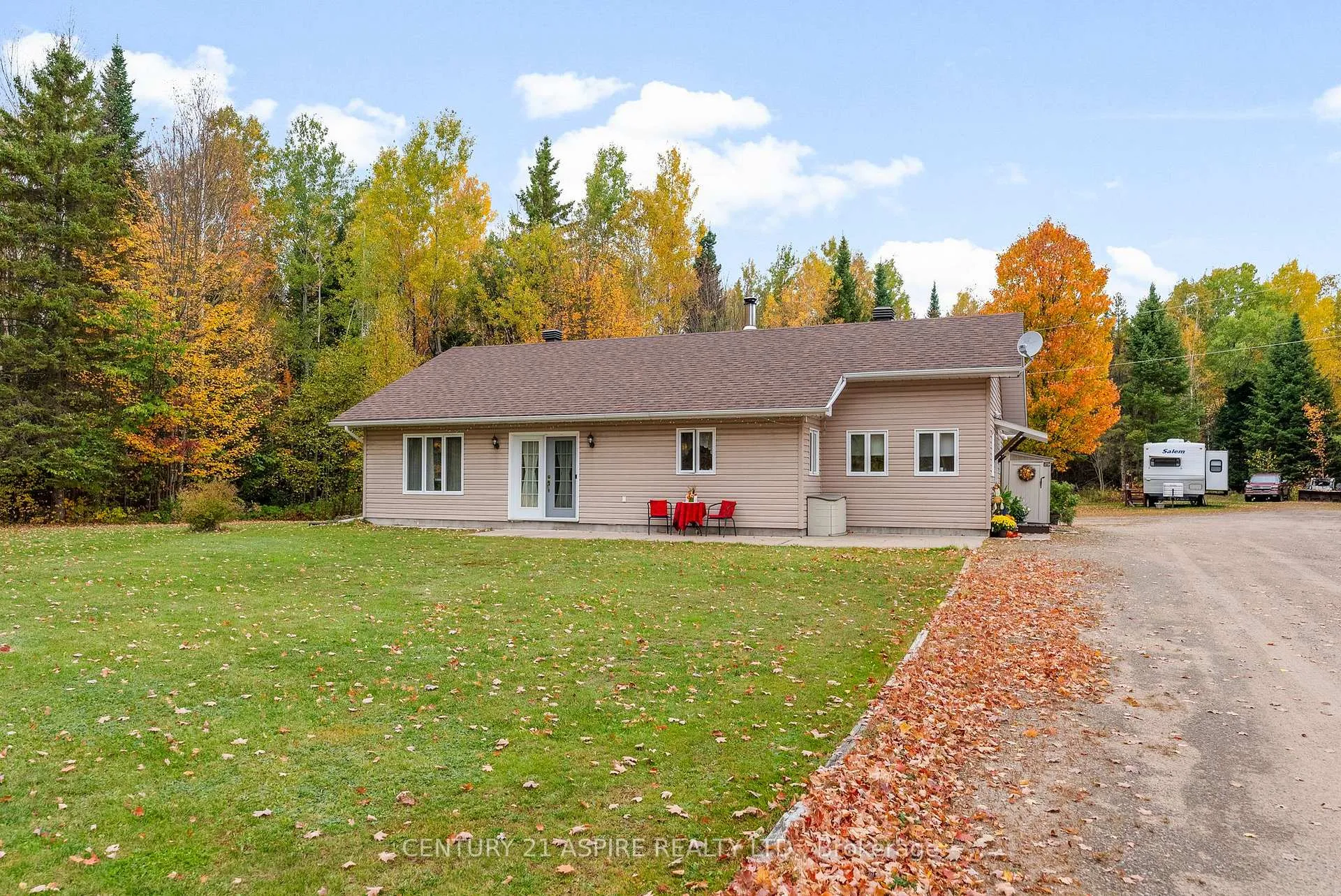 Photo 1 of 33 Micks Road, Madawaska Valley, Madawaska Valley — HOMEH