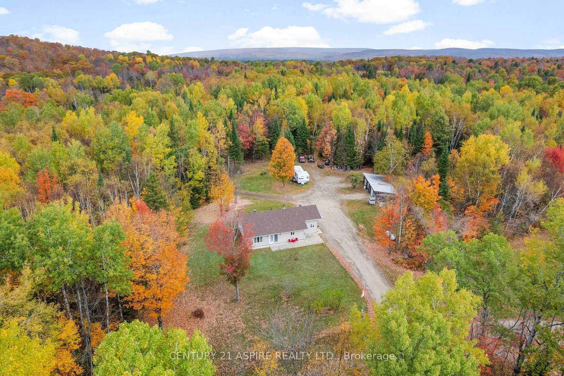 Photo 4 of 33 Micks Road, Madawaska Valley, Madawaska Valley — HOMEH