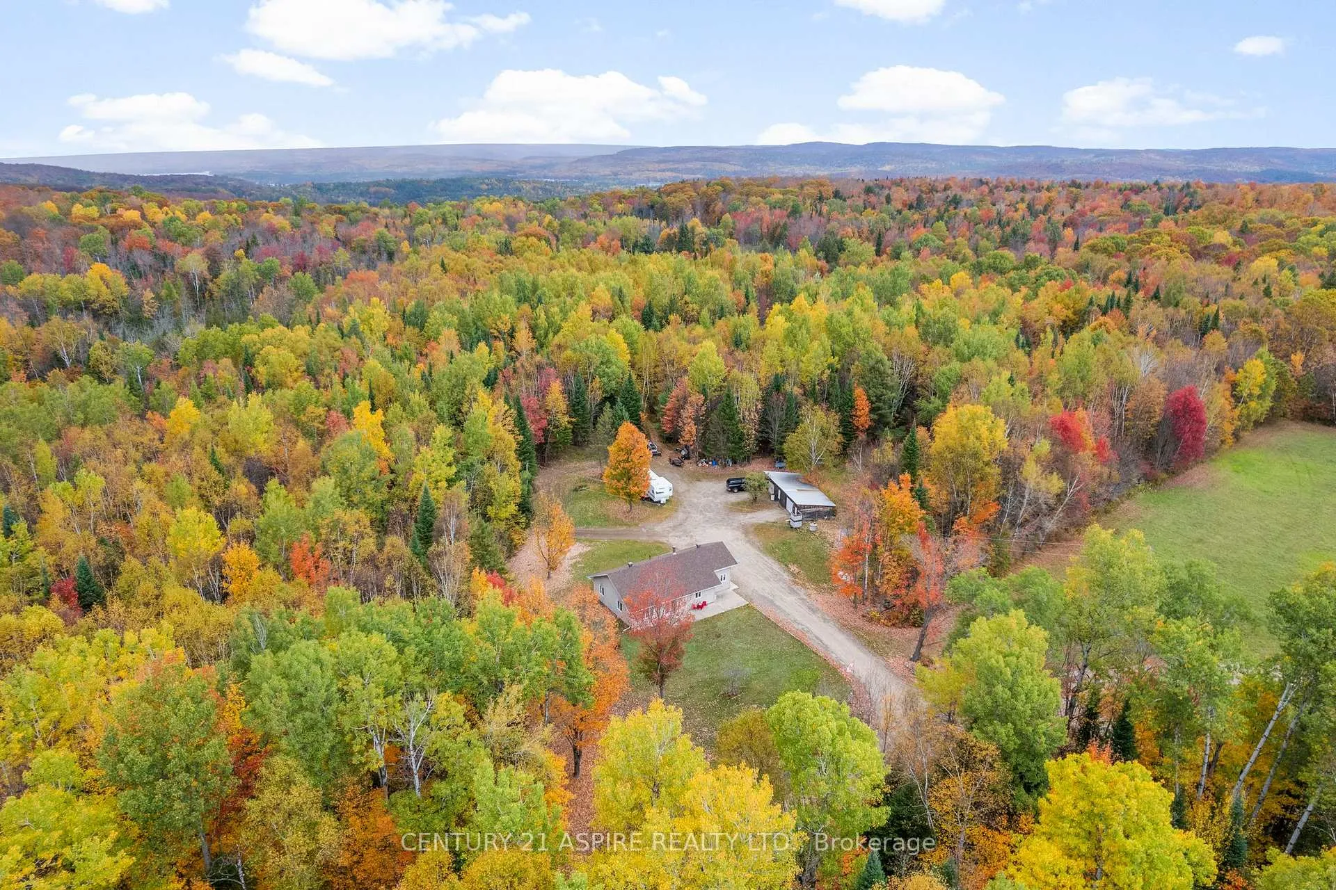 Photo 5 of 33 Micks Road, Madawaska Valley, Madawaska Valley — HOMEH