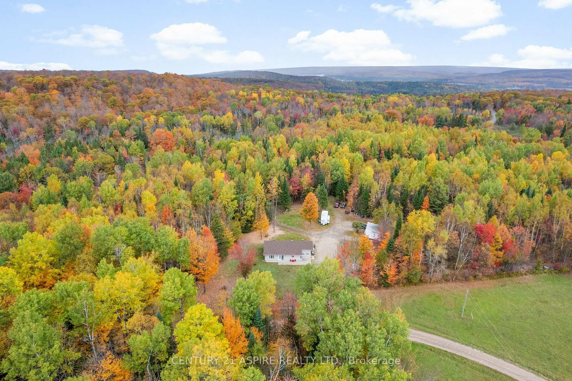 Photo 6 of 33 Micks Road, Madawaska Valley, Madawaska Valley — HOMEH